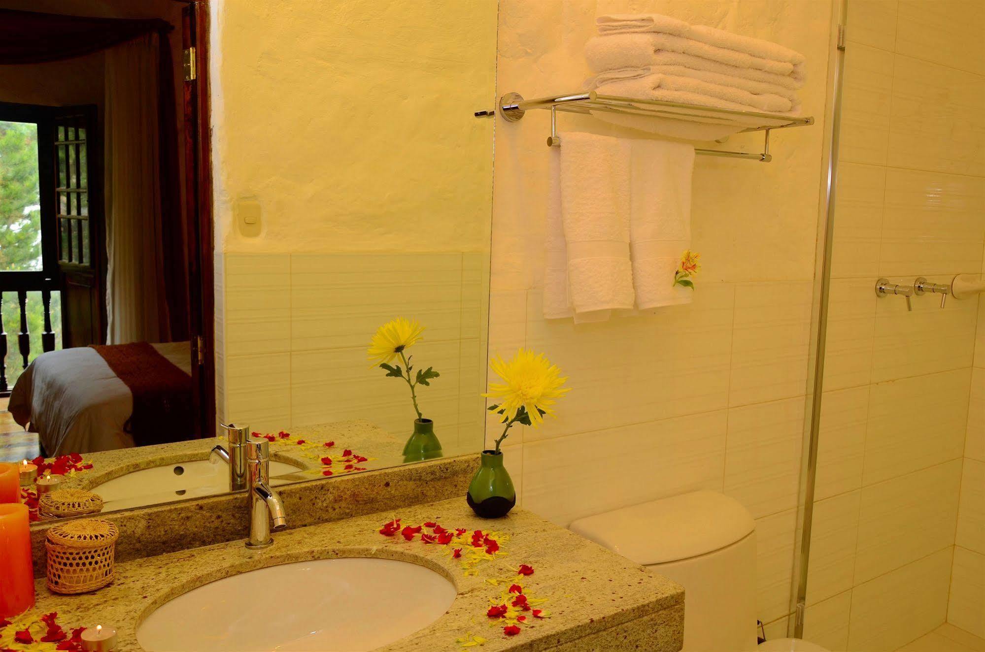 Unaytambo Boutique Hotel Cuzco Esterno foto
